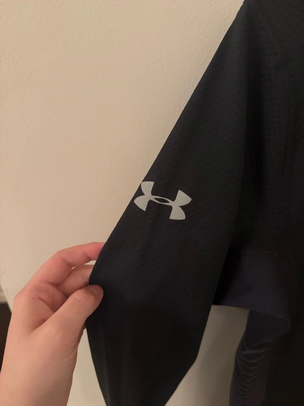 Under Armour Black ColdGear Fitted Long Sleeve Top - Picture 4 of 4